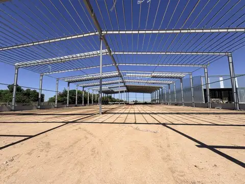 Galpon en Alquiler 46  mts Frente