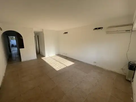 Depto Tipo Casa en Venta de 2 ambientes