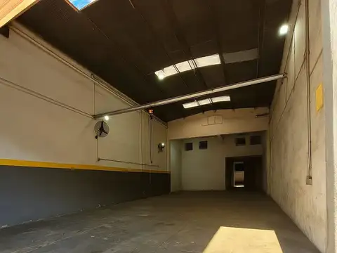 Venta Depósito Valentín Alsina 2 Oficinas 177 m2