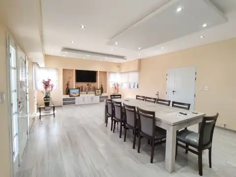 VENTA Casa 3 dormitorios  sobre lote de 1200mts