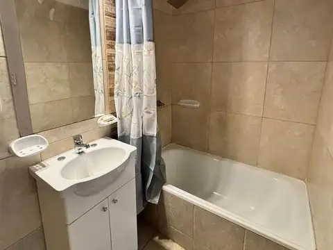 ALQUILER TEMPORAL Monoambiente a metros de Bv. Oroño