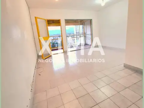 Departamento tipo duplex Av. Uruguay