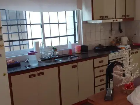 Casa 5 ambientes con 4 baños