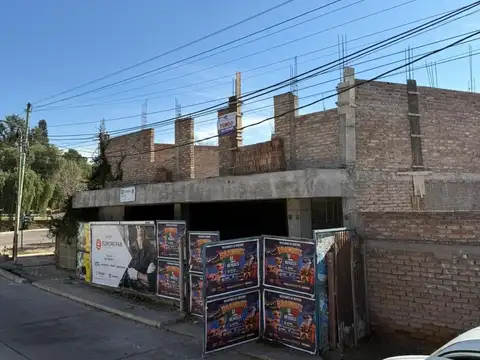 Azcuenaga al 300