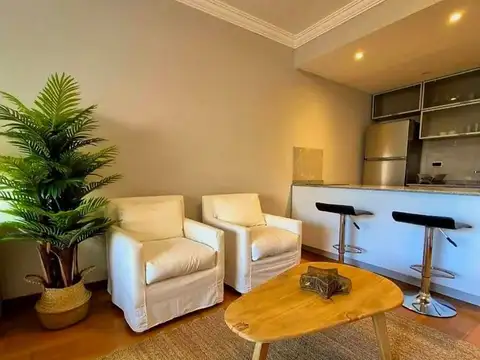 Departamento en Alquiler con 1 cochera