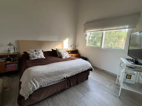 Casa para alquiler de verano en Bella Vista -  Enero y Febrero 2027  - Barrio Cerrado