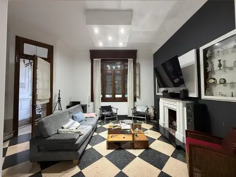 Casa 7 ambientes con 3 baños