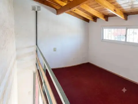 Depto Tipo Casa en Alquiler de 3 ambientes