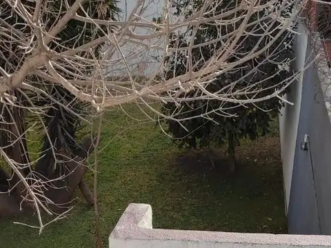 Depto Tipo Casa en Venta 15 años