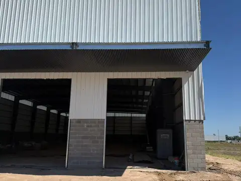 Nave Industrial logistica AAA en VENTA Parque Reconquista Moreno Acceso Oeste y Camino del Buen Ayre