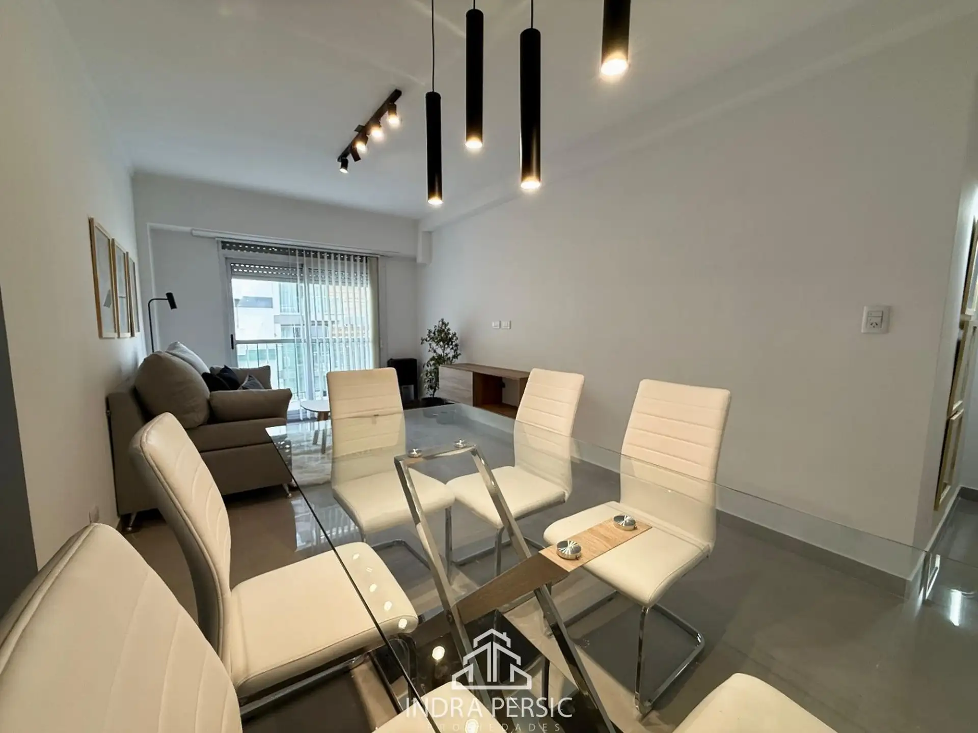 Depto 3 amb, 70m² con balcón en Plaza Mitre