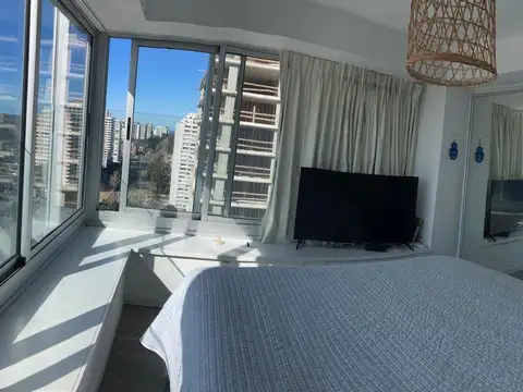 Departamento en Alquiler con 1 cocheras