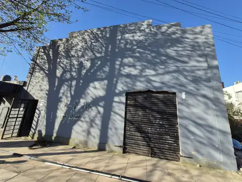 Galpón en Los Polvorines. Alquiler