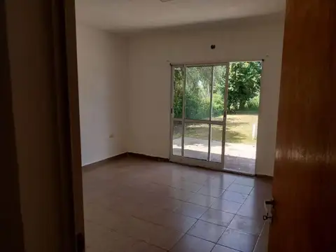 Casa en Alquiler en Colonia Aldao, $ 700.000