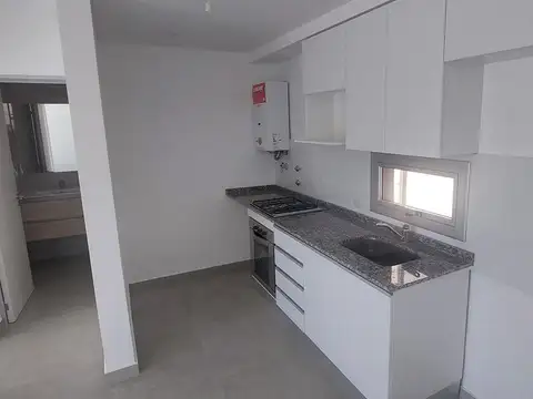 Departamento en Alquiler en Pizzurno, $ 600.000