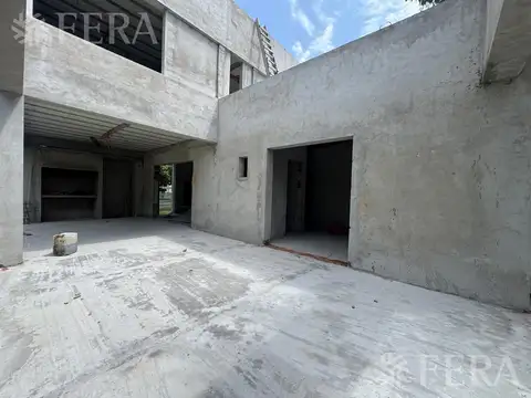 Casa en Venta en Club Miralagos, USD 165.000