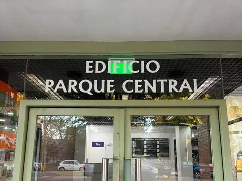 San Martín 100