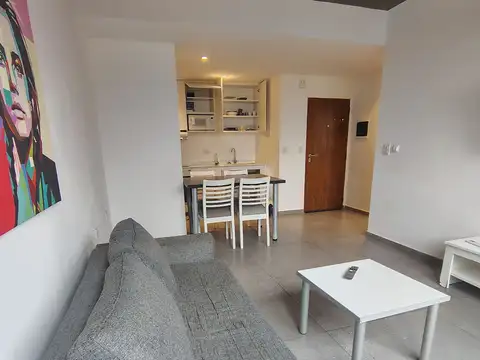 Departamento en Alquiler con 1 cocheras