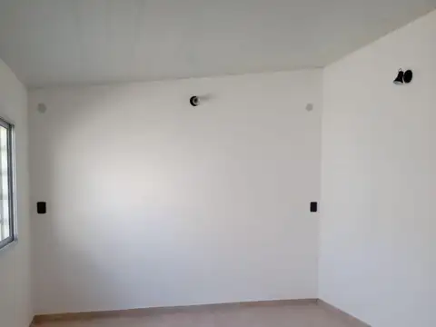 Departamento en Alquiler en Ministro Rivadavia, $ 400.000