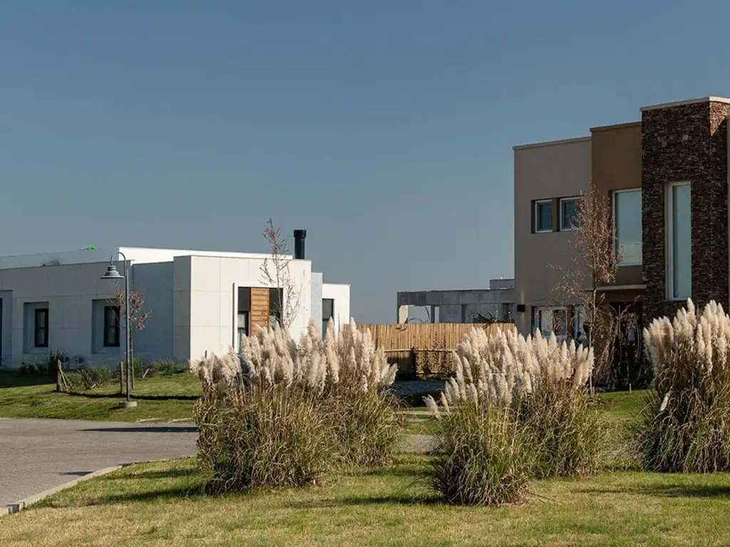 Terreno en Pueblos Del Plata - Sebastian Gaboto