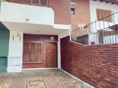 La Rioja 3200, Piso 1