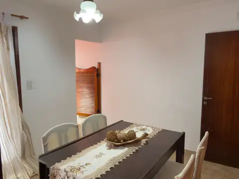 Depto Tipo Casa en Venta 25 años