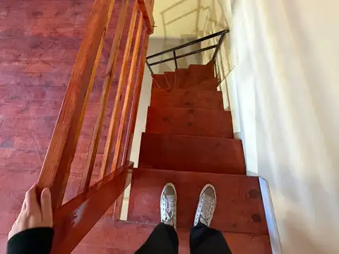 Depto Tipo Casa en Alquiler de 1 dormitorio