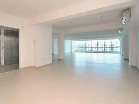 Oficina en Alquiler 1 año