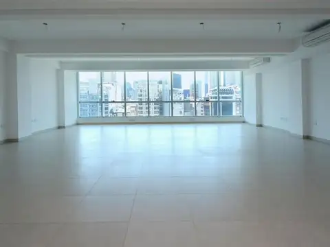 Oficina en Alquiler en Retiro, USD 2.700