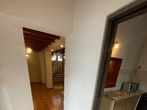 Depto Tipo Casa en Alquiler al Sur