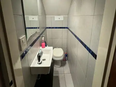 Depto Tipo Casa en Venta en Villa Luzuriaga, USD 103.000