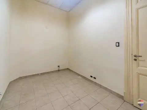Depto Tipo Casa en Venta en Almagro, USD 89.000