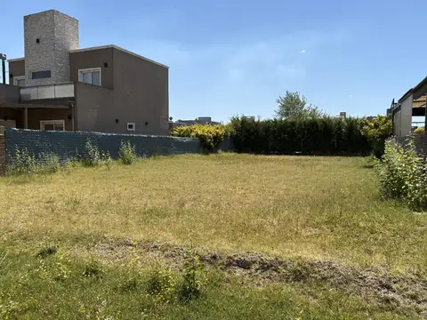 VENTA LOTE 300 M2 BARRIO PRIVADO LAGUNA AZUL SPEGAZZINI EZEIZA