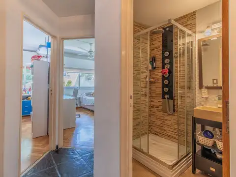 Depto Tipo Casa en Venta de 5 ambientes