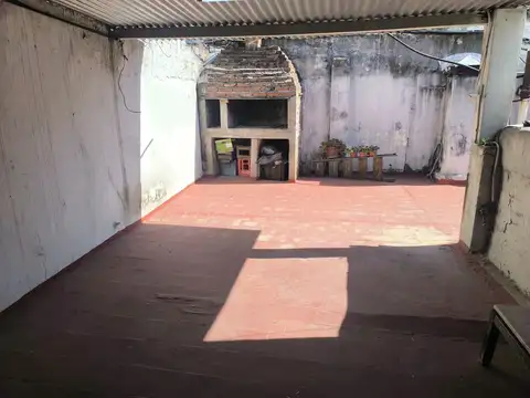 Depto Tipo Casa en Alquiler de 3 ambientes