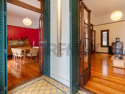 Depto Tipo Casa en Venta de 5 ambientes