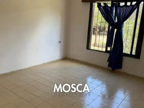 Casa en venta en Francisco Alvarez OPORTUNIDAD