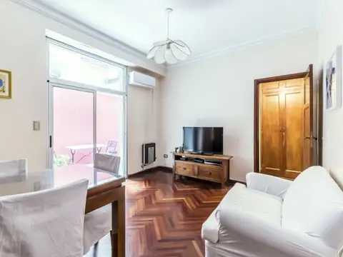 Bonpland 2400 , Piso 0