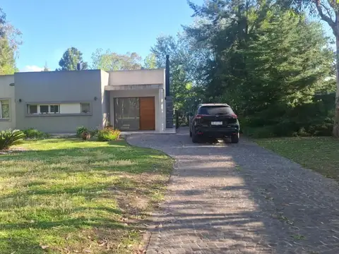 MIRALAGOS - CASA EN VENTA 