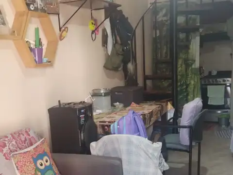 Depto Tipo Casa en Venta de 2 ambientes