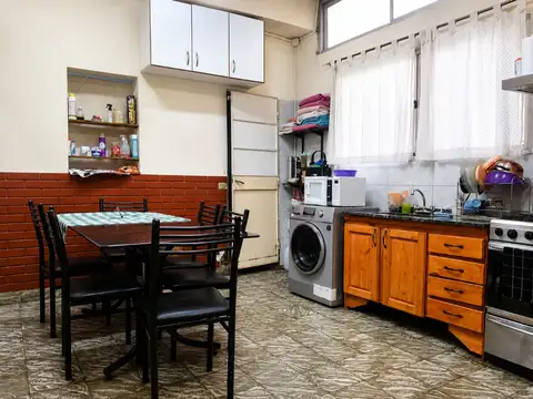 Avenida Presbitero Pedro F. Uriarte 700