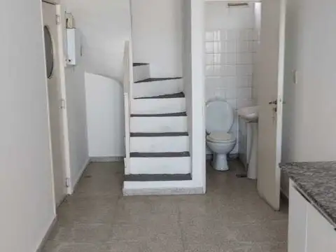Local en Venta en Los Hornos [Cod: 0194]