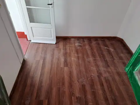 Depto Tipo Casa en Alquiler de 3 ambientes
