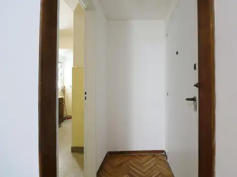 Departamento en Venta en Botanico, USD 115.000