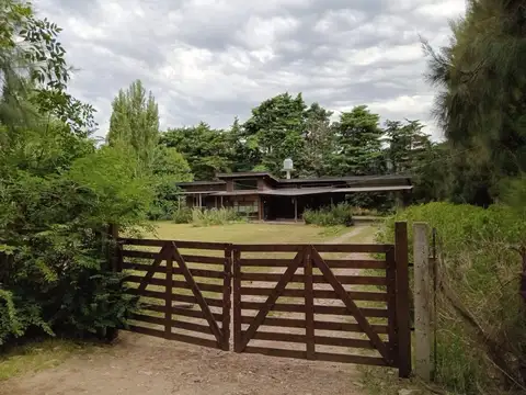 625 e colectora y calle 538 100