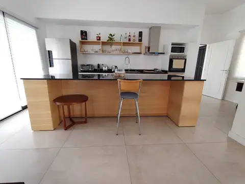 Casa en Venta en Comarcas de Luján, USD 225.000