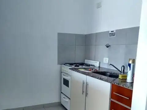 Departamento en Alquiler en La Plata, $ 390.000