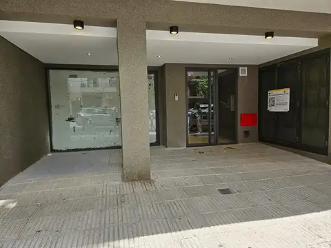 Av. Angel Gallardo 700