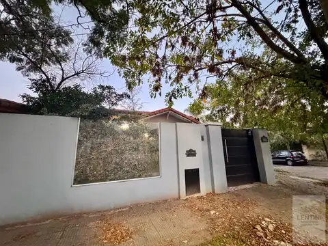 Casa en Venta en Ciudad Jardin del Palomar, USD 250.000