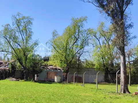 VENTA LOTE EN CUL DE SAC  BARRIO PARQUE SAKURA  J CORTAZAR 100